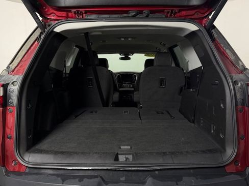 Used 2019 Chevrolet Traverse LT AWD/4WD image 11