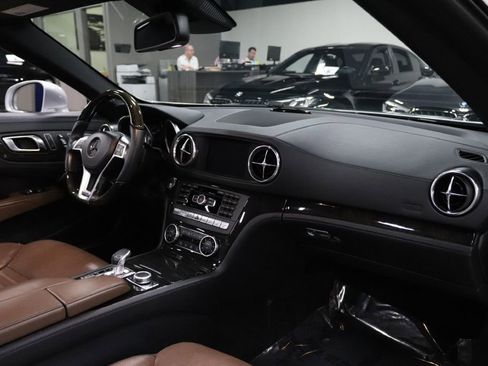 Used 2013 Mercedes-Benz SL 550 550 image 24