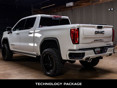 Used 2025 GMC Sierra 1500 Denali w/ Denali Reserve Package AWD/4WD image 7