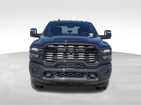 New 2026 RAM 2500 Big Horn AWD/4WD image 8