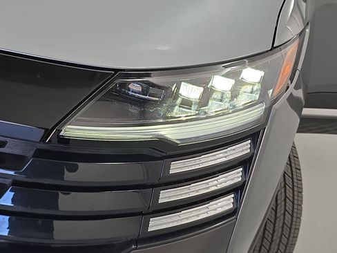 New 2026 Nissan Kicks SV w/ SV Premium Package image 31