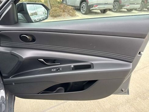 New 2026 Hyundai Elantra SEL Sport Premium FWD image 18