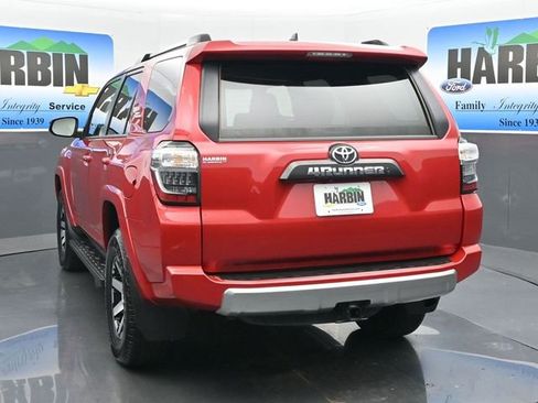 Used 2024 Toyota 4Runner TRD Off-Road image 4