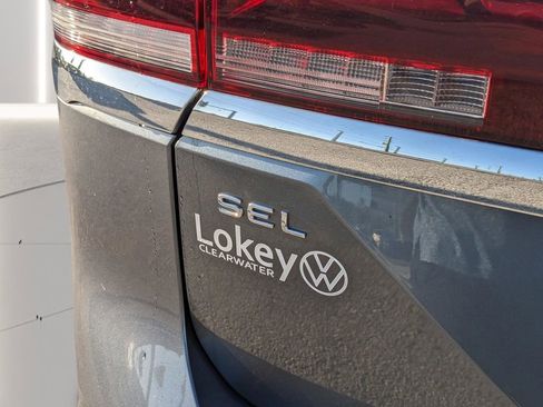 Used 2025 Volkswagen Atlas SEL Premium R-Line AWD/4WD image 9