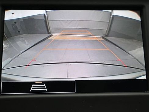 Used 2024 Chevrolet Equinox LT FWD image 22