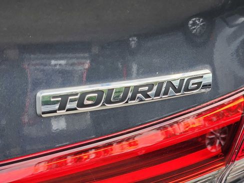 Certified 2024 Honda Civic Touring image 29
