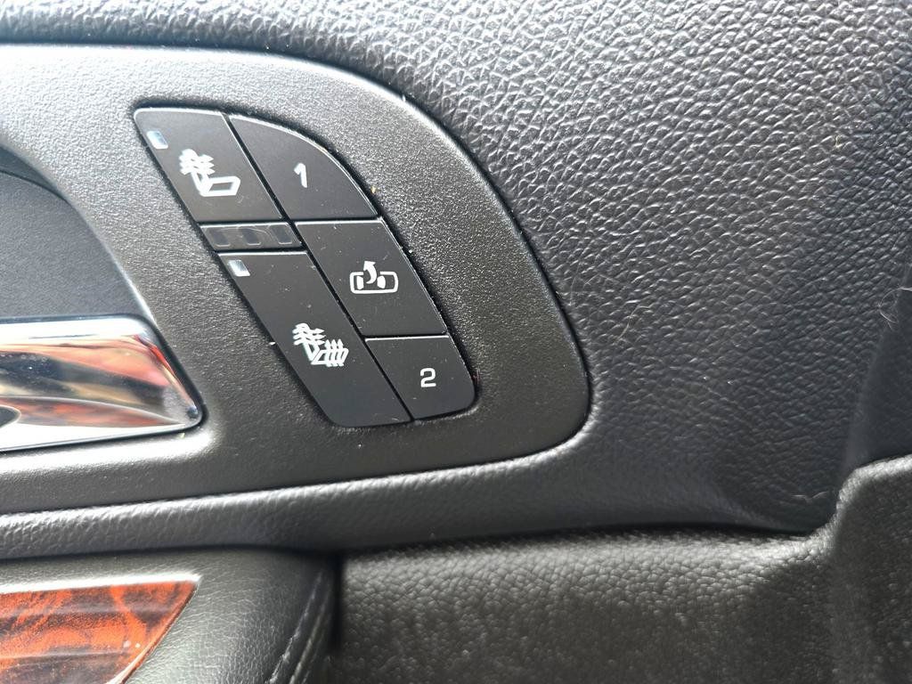 Used 2008 GMC Sierra 1500 Denali AWD/4WD image 21