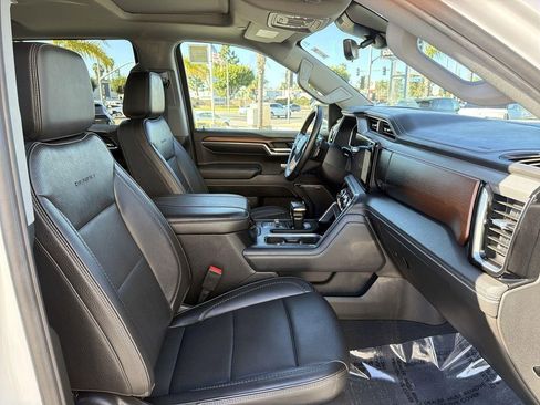 Used 2024 GMC Sierra 1500 Denali w/ Denali Reserve Package image 34
