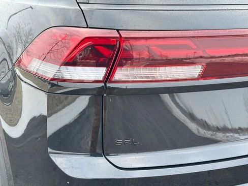 New 2026 Volkswagen Atlas Cross Sport SEL R-Line image 14