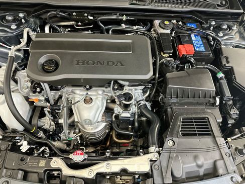 Used 2025 Honda Civic Sport image 33