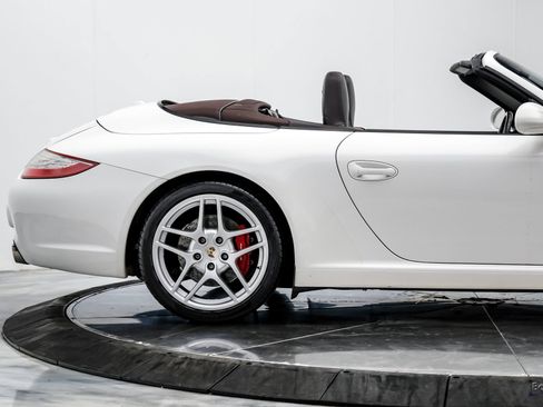 Used 2011 Porsche 911 Carrera S RWD image 27