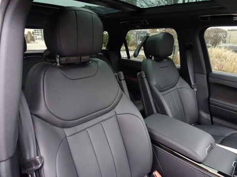 Certified 2025 Land Rover Range Rover Sport Dynamic SE image 26