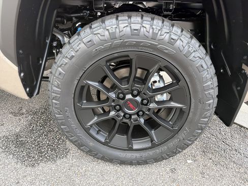 New 2026 Toyota Tundra Limited AWD/4WD image 19