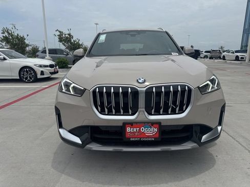 New 2026 BMW X1 xDrive28i w/ Convenience Package AWD/4WD image 2
