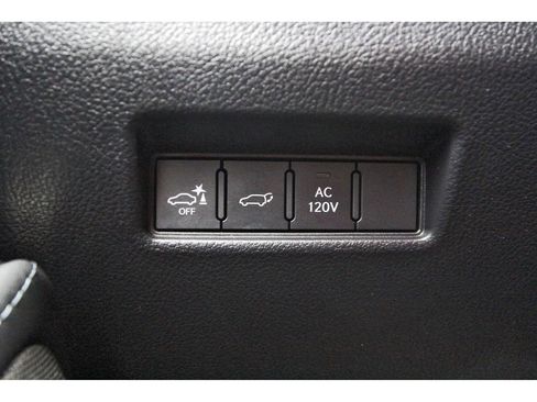 Used 2024 Lexus GX 550 w/ Accessory Package (2T) image 22