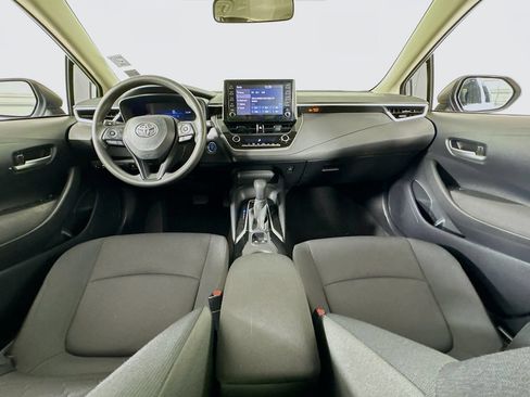 Used 2020 Toyota Corolla LE FWD image 17