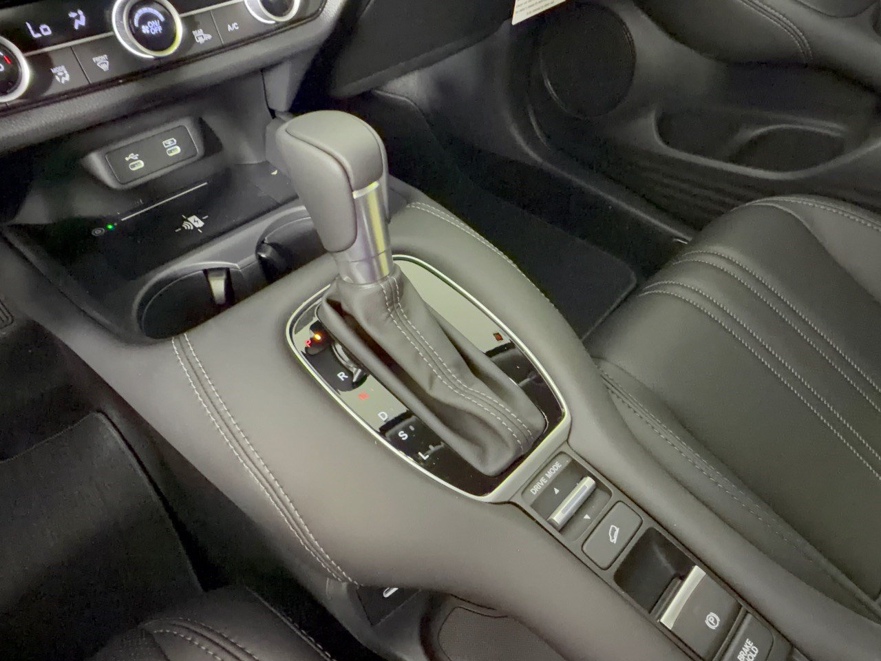 New 2027 Honda HR-V EX-L image 21