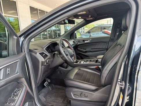 Used 2024 Ford Edge ST-Line AWD/4WD image 2