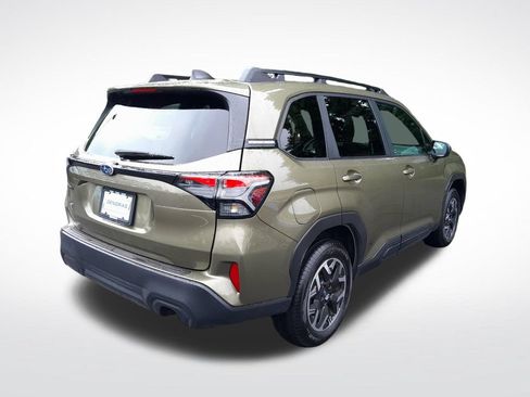 Certified 2026 Subaru Forester Premium AWD/4WD image 9