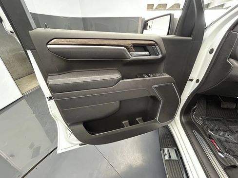 Used 2026 Chevrolet Silverado 1500 LT AWD/4WD image 41