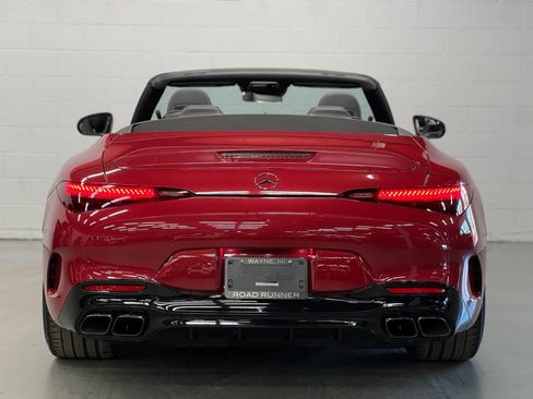 Used 2022 Mercedes-Benz SL 63 AMG 4MATIC image 8