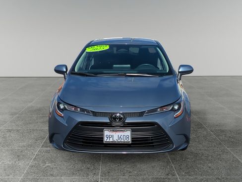 Used 2025 Toyota Corolla LE image 9