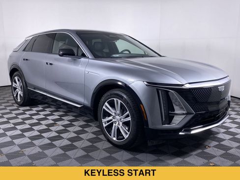 Certified 2024 Cadillac Lyriq Tech AWD/4WD image 20