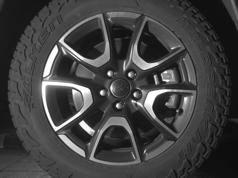Used 2025 Jeep Compass Trailhawk w/ Trailer Tow Group AWD/4WD image 13