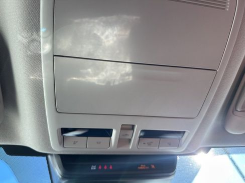 New 2026 MAZDA MAZDA3 Carbon image 33