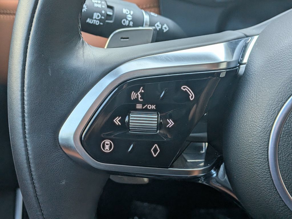 Certified 2026 Jaguar F-PACE R-Dynamic S AWD/4WD image 27