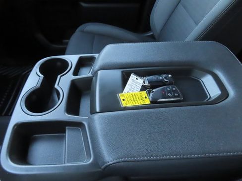 Used 2023 Chevrolet Silverado 1500 Custom image 35