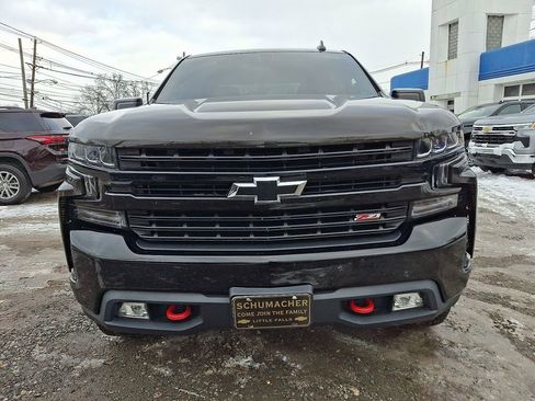 Used 2020 Chevrolet Silverado 1500 LT Trail Boss w/ Convenience Package image 2
