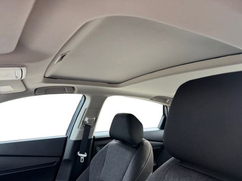 Used 2025 Honda Accord SE image 12