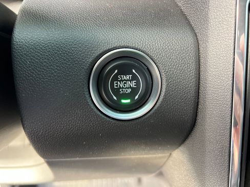 Certified 2024 GMC Acadia Elevation w/ Luxury Package image 33