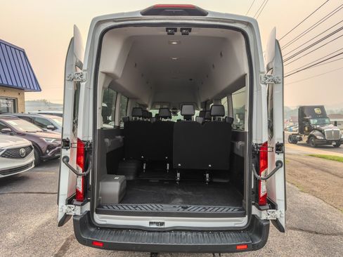 Used 2024 Ford Transit 350 XL RWD image 11