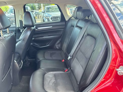 Used 2018 MAZDA CX-5 Touring w/ Preferred Equipment Package AWD/4WD image 13