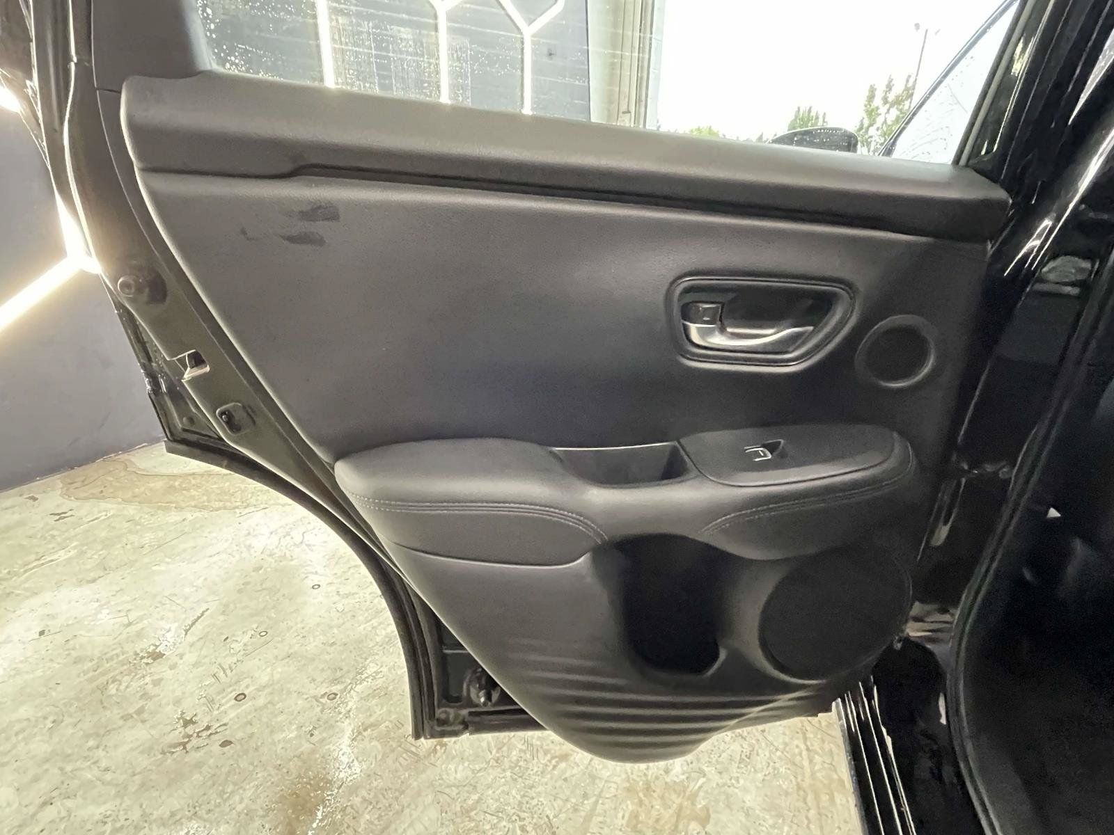 Used 2024 Honda HR-V EX-L image 13