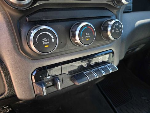 Used 2021 RAM 1500 Big Horn AWD/4WD image 32