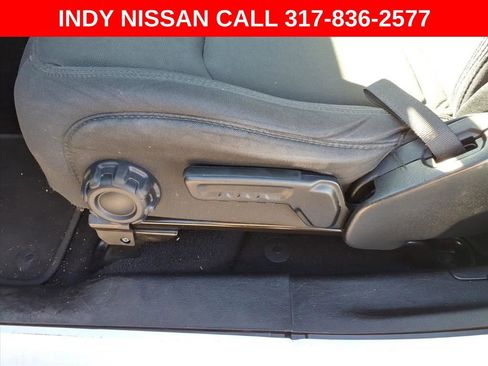 Used 2020 Jeep Wrangler Sport image 14