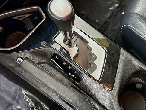 Used 2017 Toyota RAV4 Limited w/ Advanced Technology Package image 17
