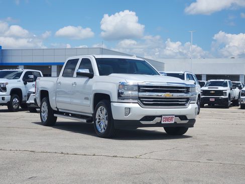 Used 2016 Chevrolet Silverado 1500 High Country w/ High Country Premium Package AWD/4WD image 3
