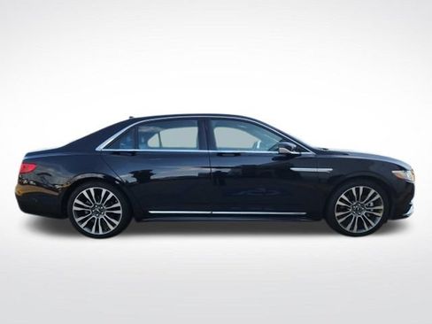 Used 2019 Lincoln Continental Reserve FWD image 9