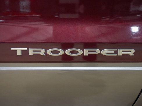 Used 2001 Isuzu Trooper 4WD 4-Door image 25