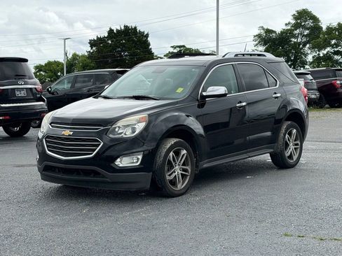 Used 2017 Chevrolet Equinox Premier w/ Enhanced Convenience Package FWD image 9
