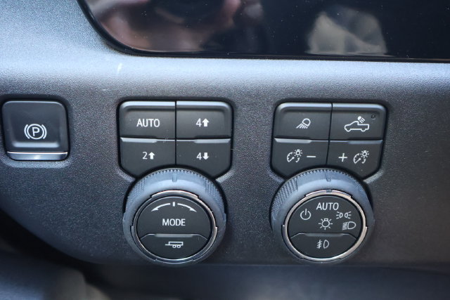 New 2026 Chevrolet Silverado 1500 RST w/ RST All Star Premium Package AWD/4WD image 17