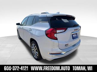 Used 2024 GMC Terrain Denali w/ Denali Premium Package AWD/4WD video 3