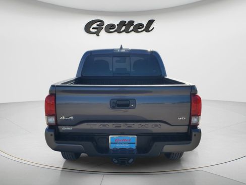 Certified 2023 Toyota Tacoma SR5 AWD/4WD image 6