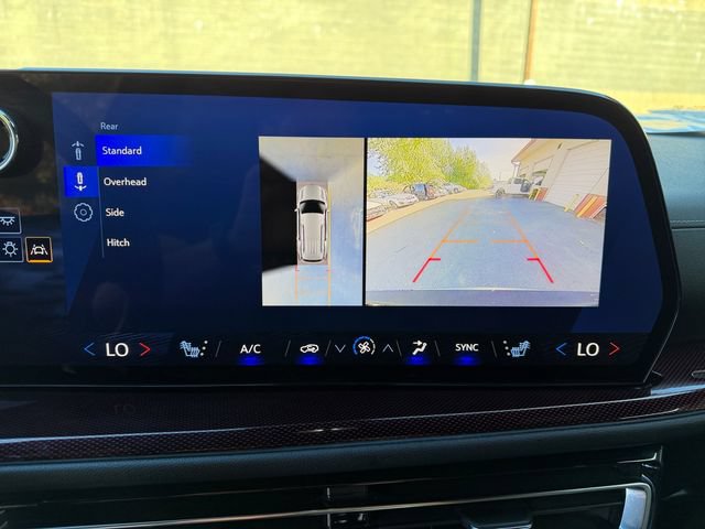 Certified 2025 Chevrolet Traverse Z71 AWD/4WD image 16