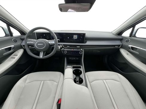 New 2025 Hyundai Sonata SEL image 13