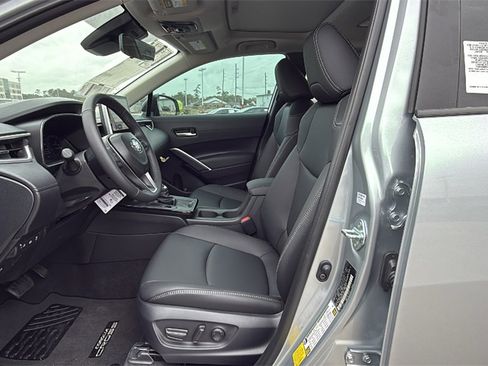 New 2026 Toyota Corolla Cross XLE image 12